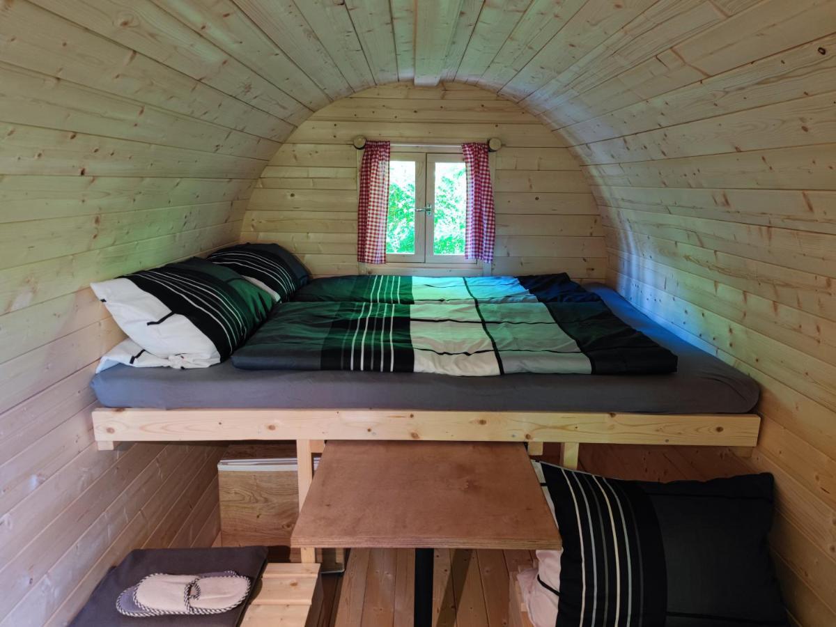 Fasshotel Westernwagen, Beheizt 2-3 Personen Kirchensittenbach Szoba fotó